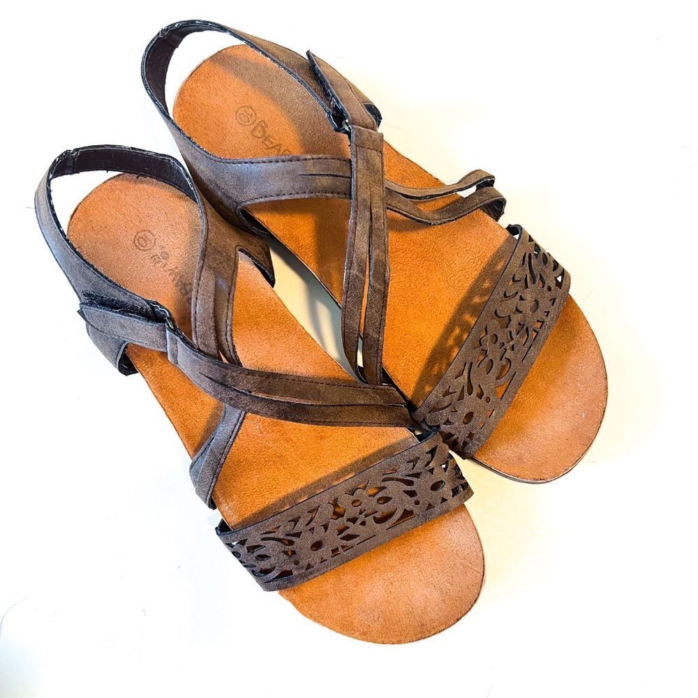 BEARPAW Women's Glenda Sandals Brown Size 10 - Picture 2 of 10